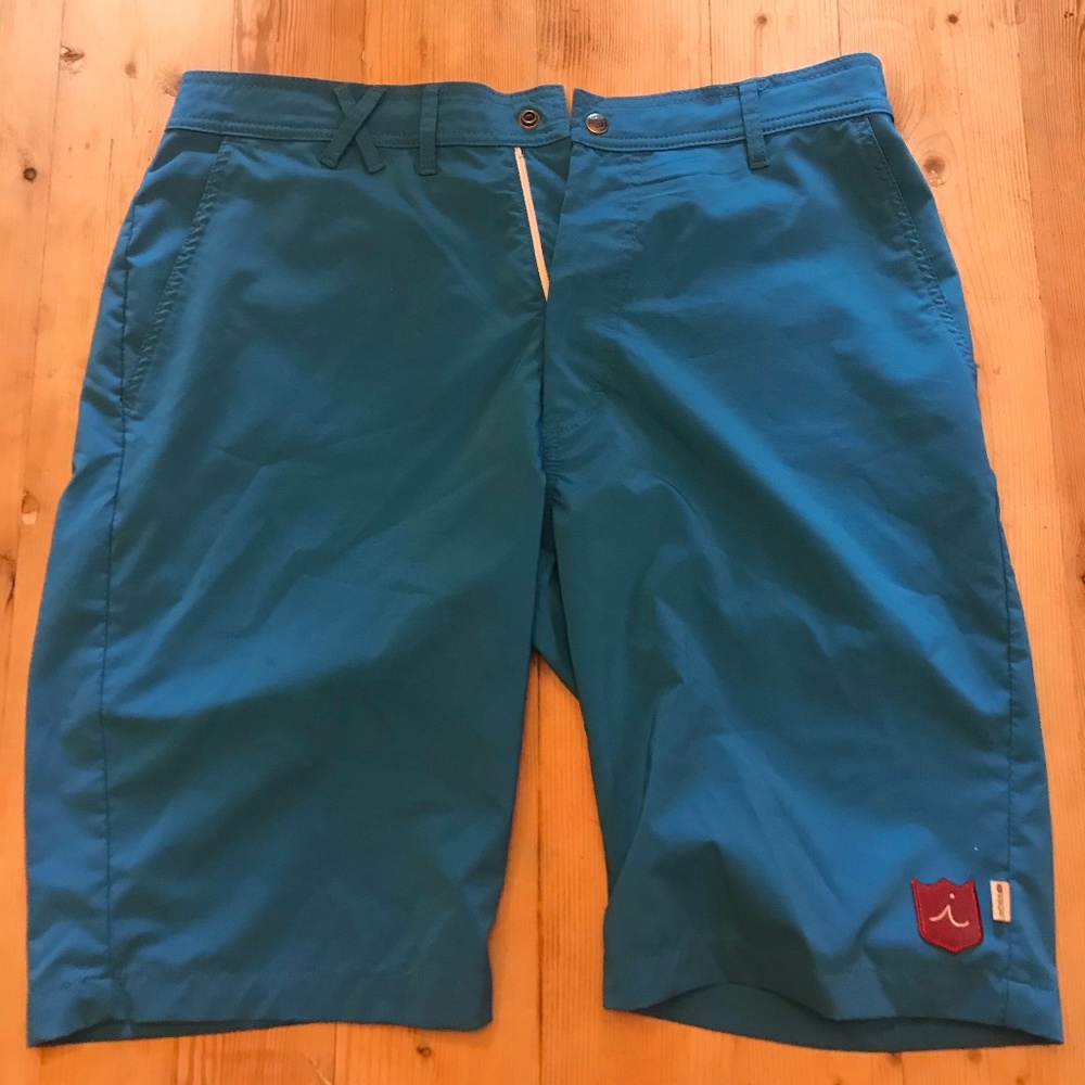 Iliac mens golf shorts